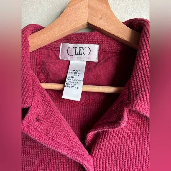 cleo Raspberry Knit Button-Up Collared Cardigan - Picture 4 of 4